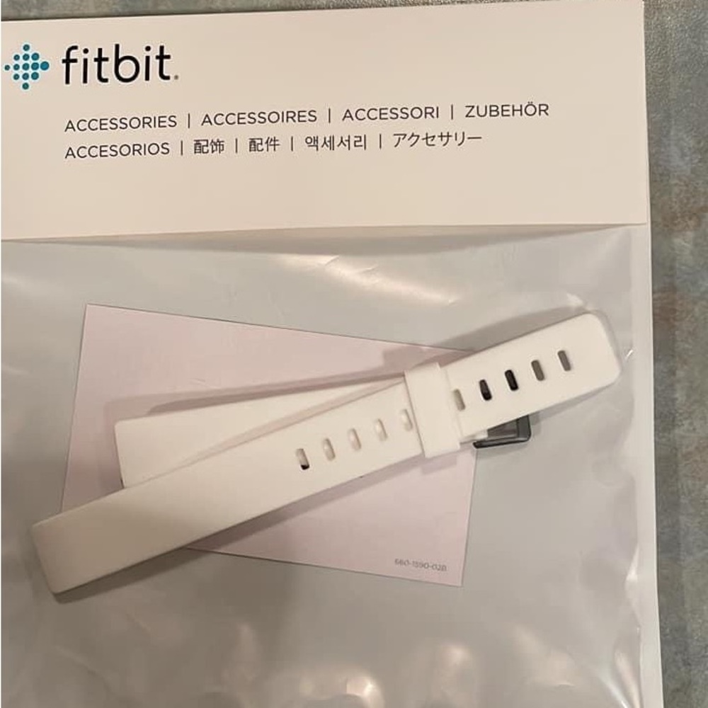 Fitbit Large Replacement Band -White NIP